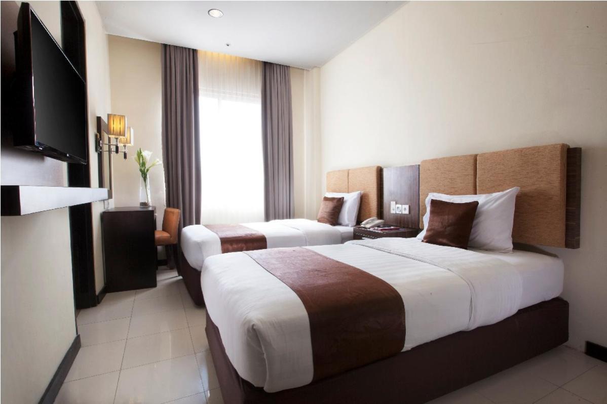 Regantris Malioboro Hotell Yogyakarta Eksteriør bilde